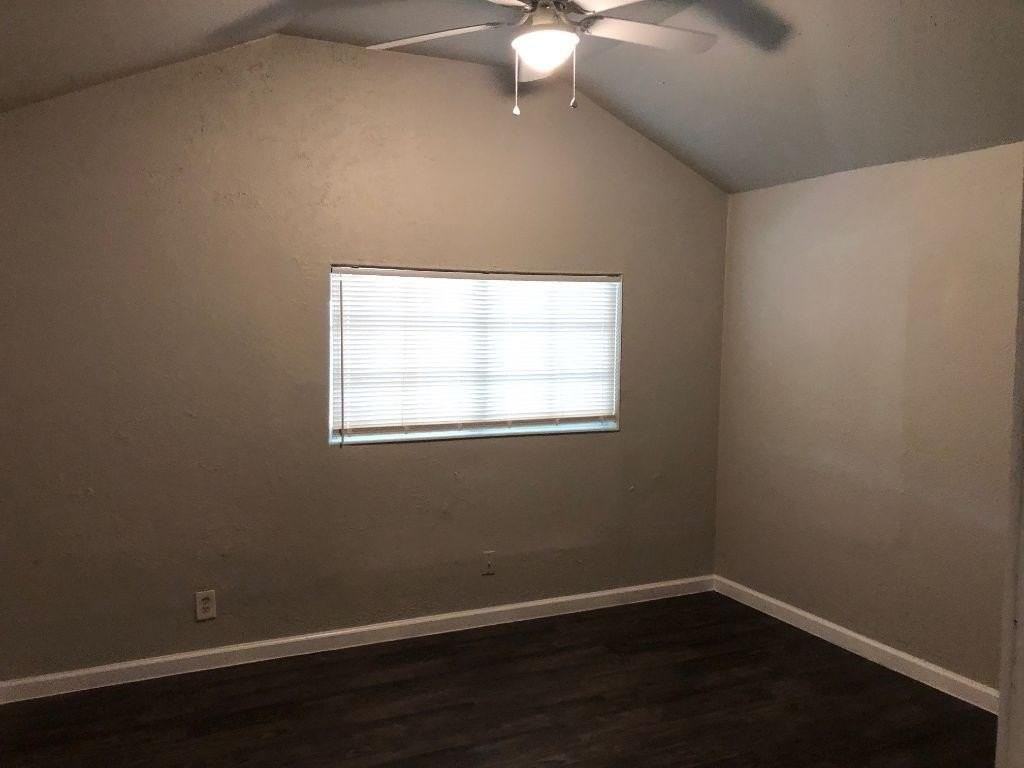 3343 Topeka Ave - Photo 5 of 16