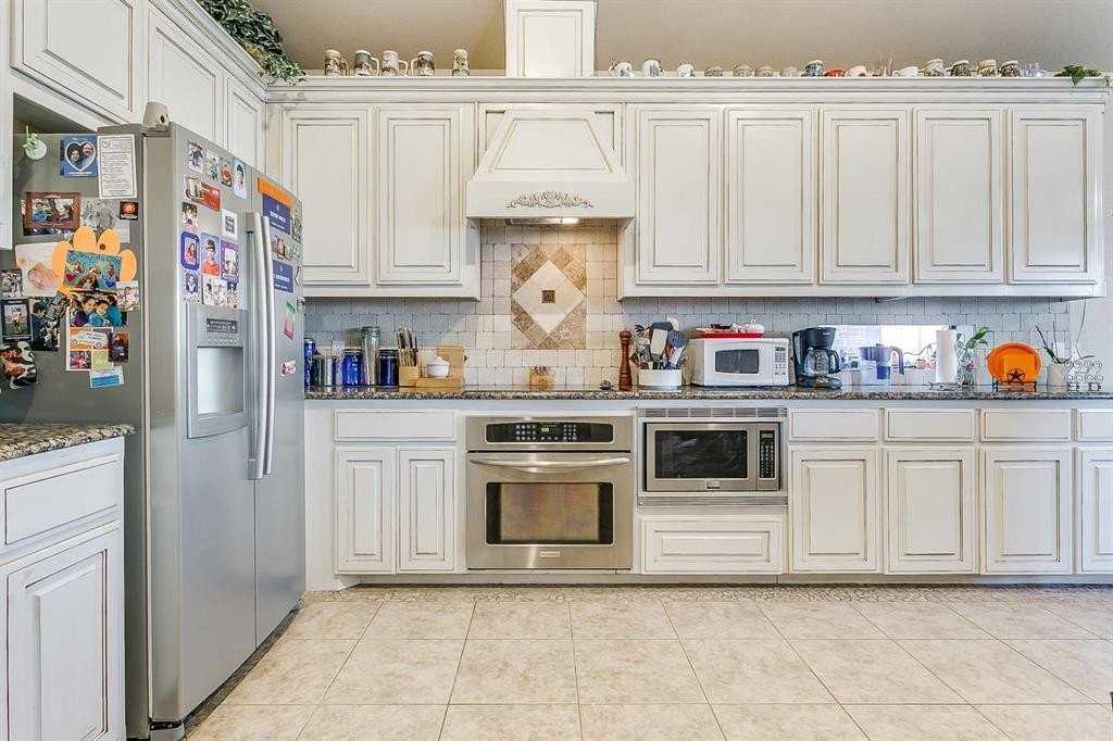 422 Spyglass Dr - Photo 7 of 10