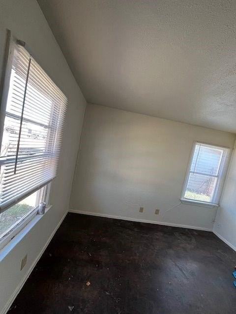 5457 Encino Rd - Photo 2 of 8