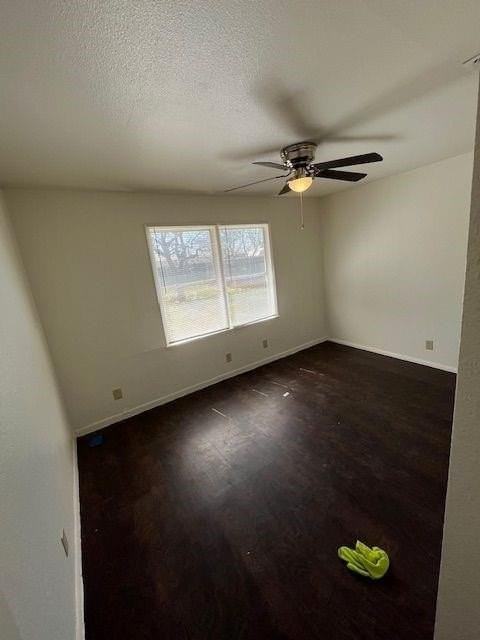 5457 Encino Rd - Photo 6 of 8