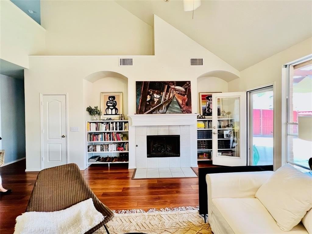 1715 Mapleleaf Fall Dr - Photo 7 of 25