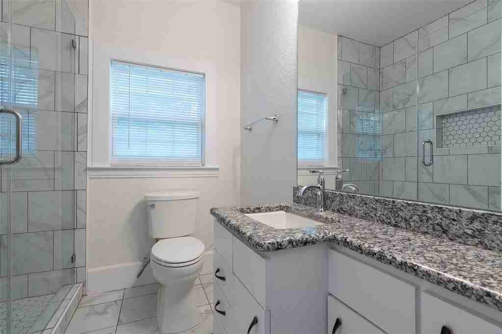 4020 Herschel Ave - Photo 3 of 25