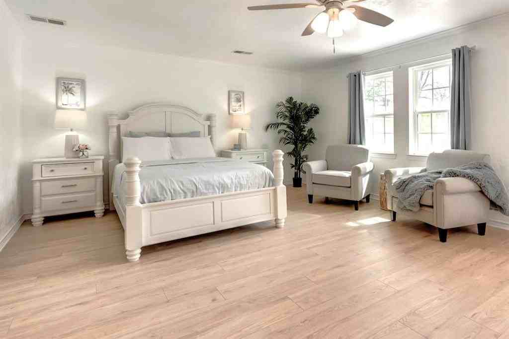 150 Guadalupe Dr - Photo 6 of 18