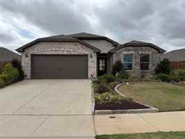 featured image of 4725 Sassafras Dr