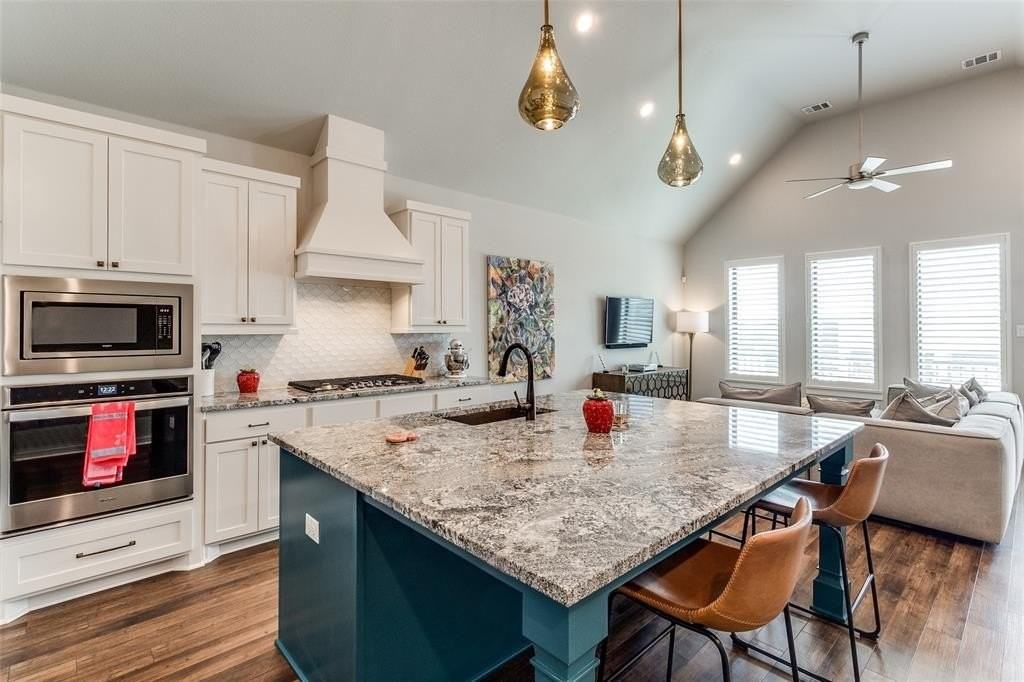 2220 Rook Dr - Photo 7 of 13