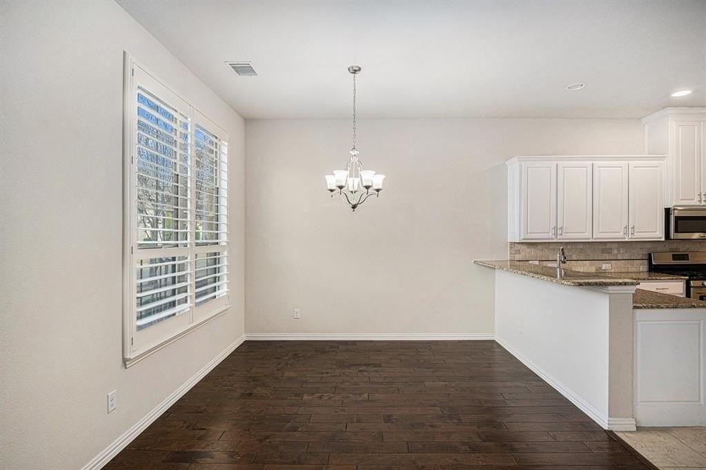 3916 Canton Jade Way - Photo 7 of 25