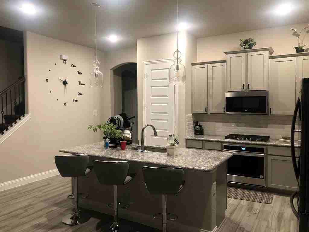 2820 Long Slope Rd - Photo 2 of 24