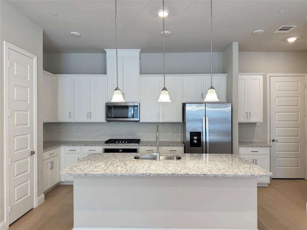 4425 Benton Ln - Photo 6 of 21