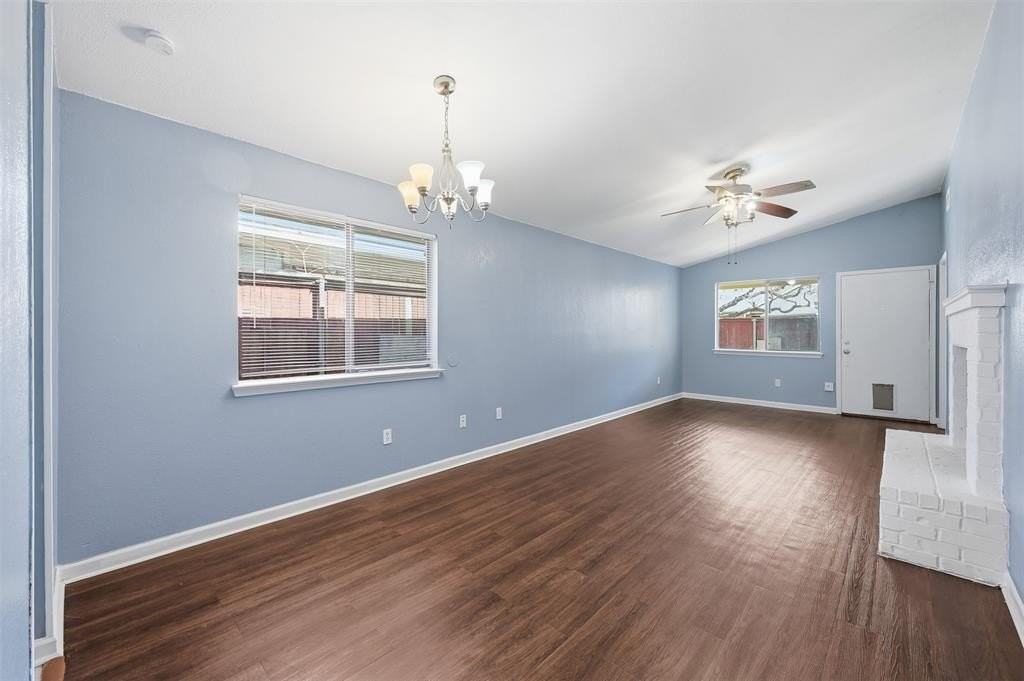 5809 Mansfield Rd - Photo 6 of 17