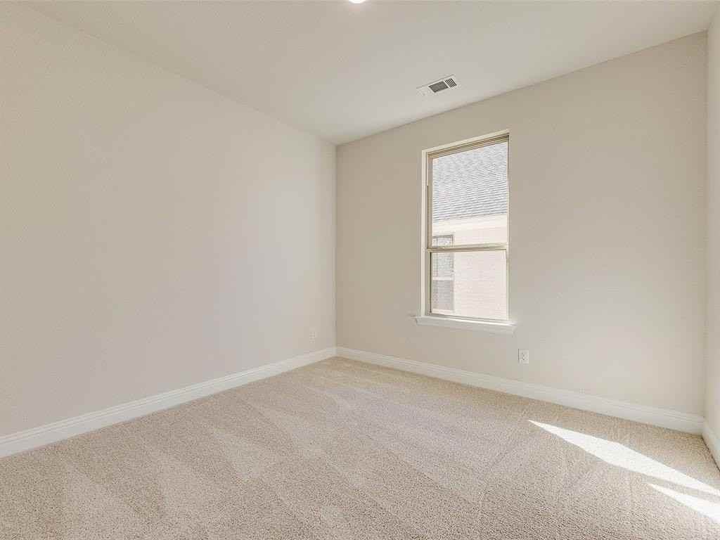 3249 Cross Shore Dr - Photo 2 of 15