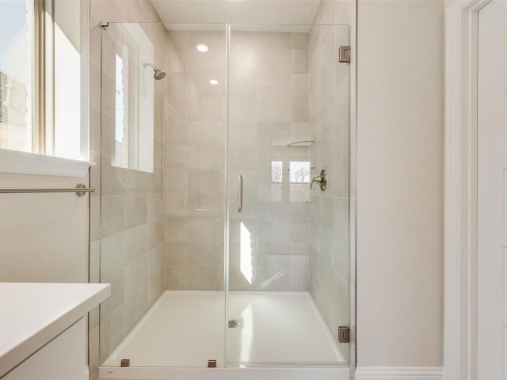 3249 Cross Shore Dr - Photo 3 of 15