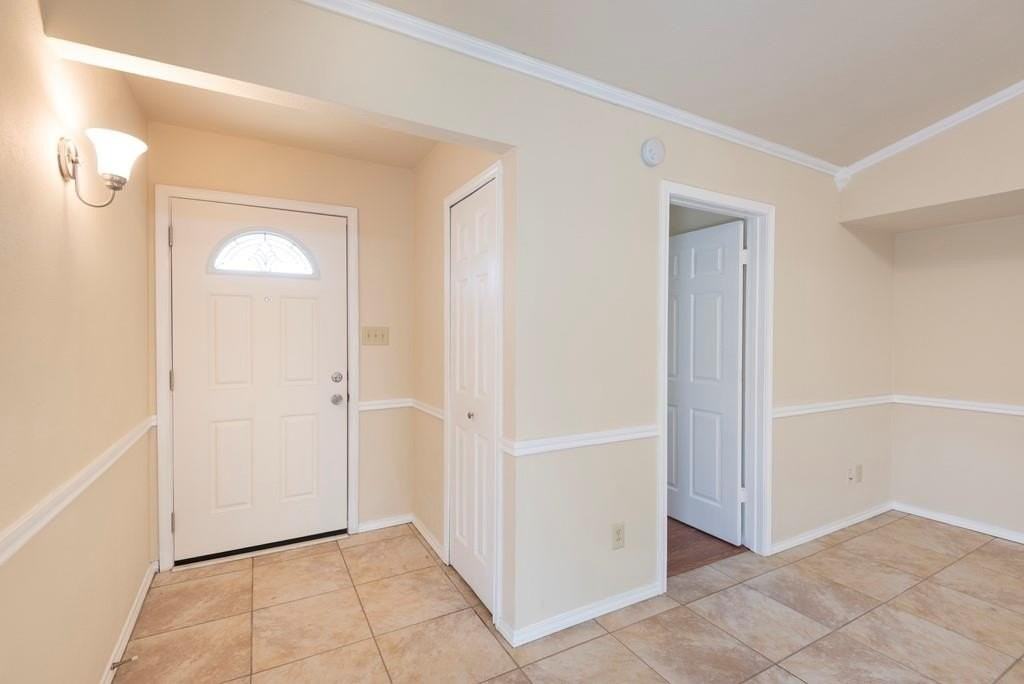 4514 Carr St - Photo 2 of 25