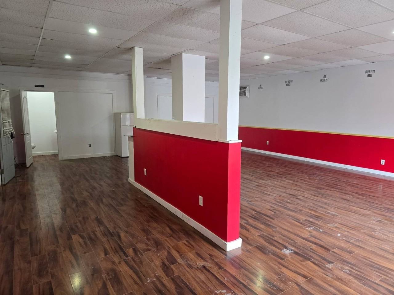 145 Delaware St - Photo 4 of 6