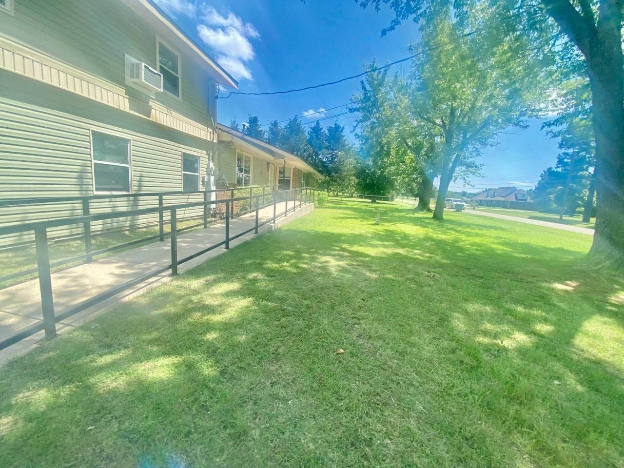 1716 S Webster Dr - Photo 7 of 42