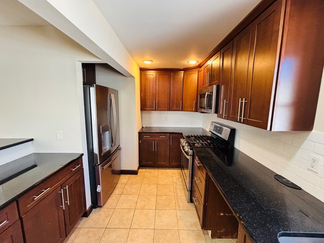 31 4th St - Photo 3 of 22