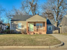 featured image of 1229 N Meta St