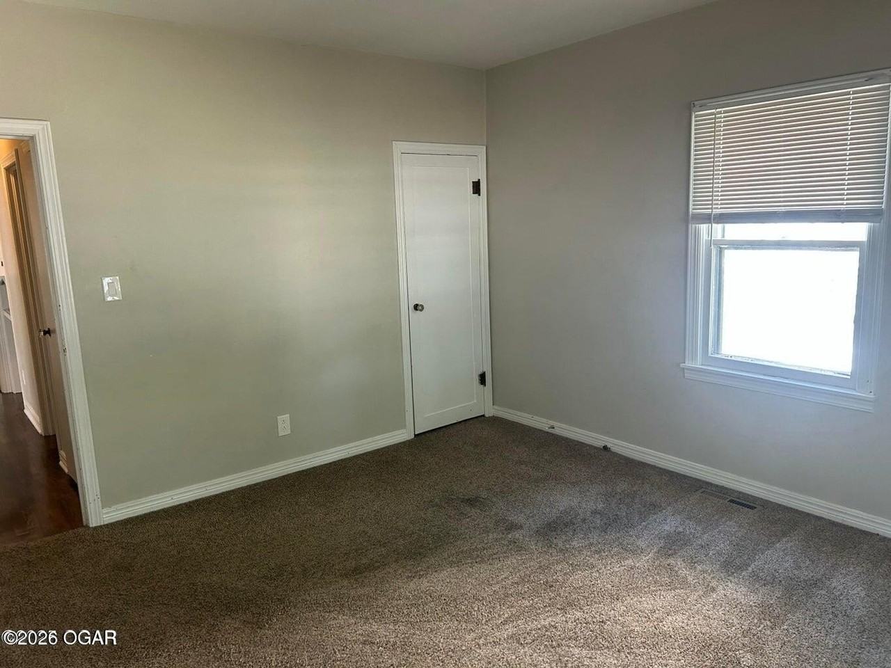 306 N Connor Ave - Photo 5 of 7