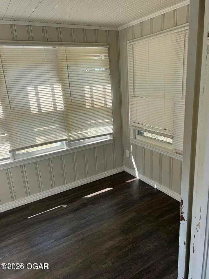 306 N Connor Ave - Photo 7 of 7