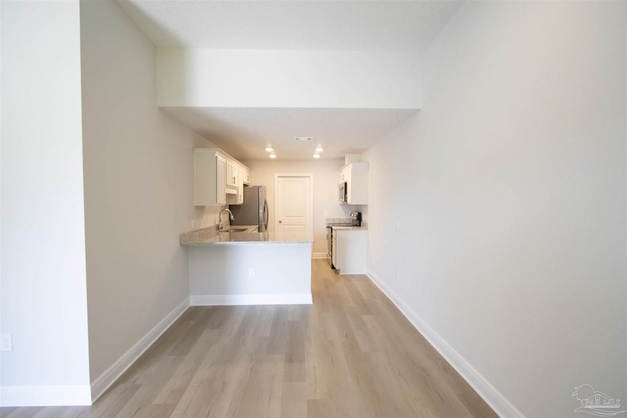 6910 Sea Turtle Cir - Photo 6 of 34