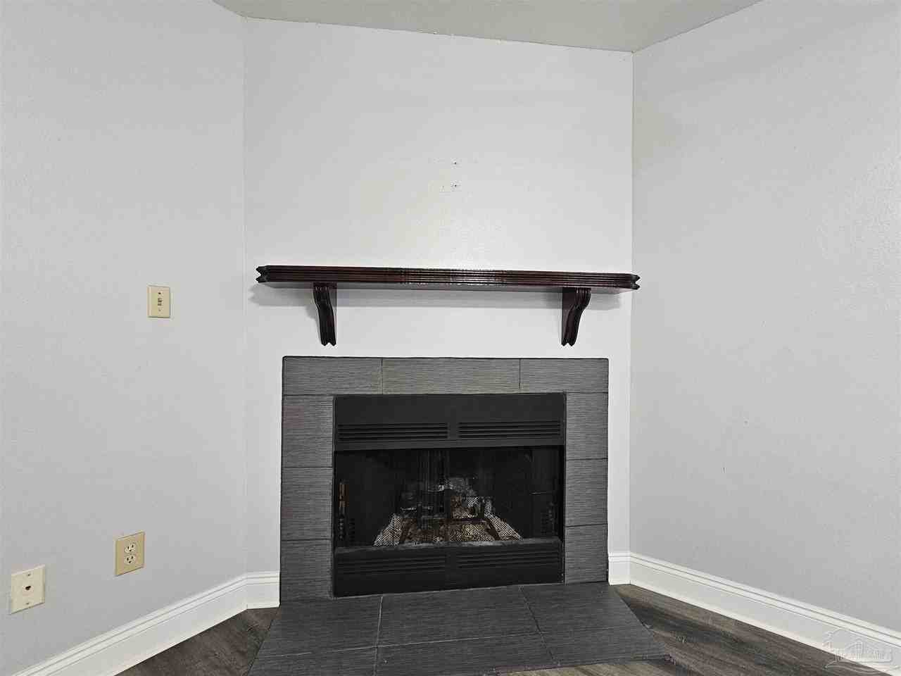 6206 Woodward Ln - Photo 5 of 18