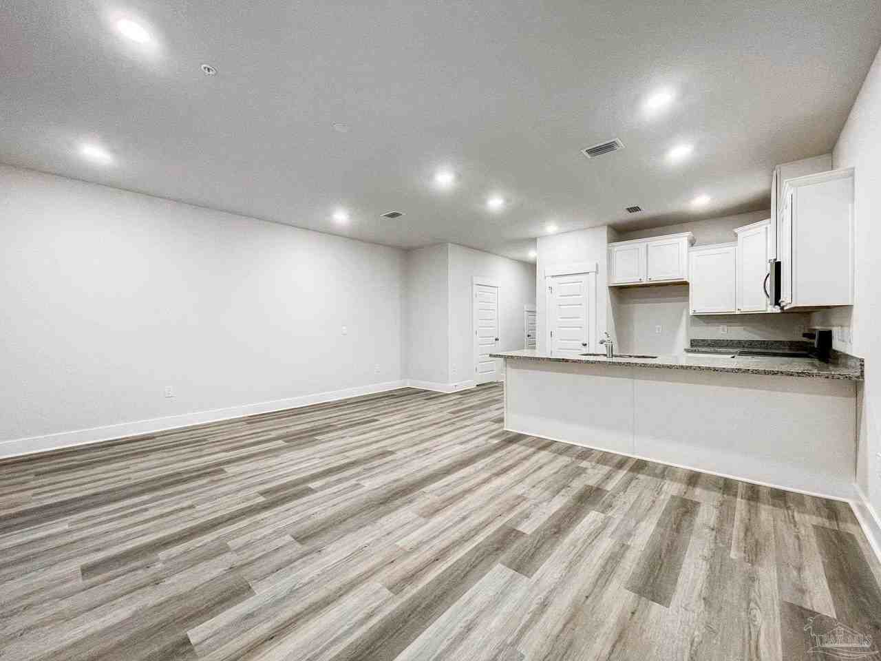 9455 Nature Creek Ln - Photo 6 of 31