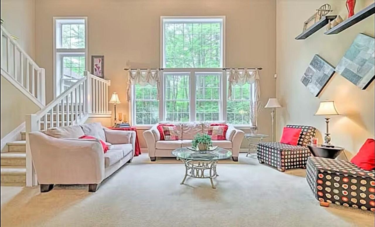 554 Pinecrest Dr - Photo 7 of 33