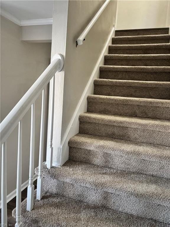 4825 Bay Winds Ct - Photo 6 of 12