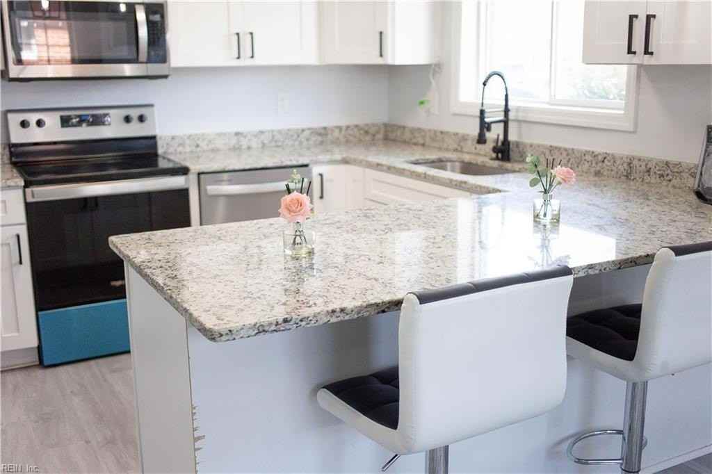 622 Pennsylvania Ave - Photo 2 of 22