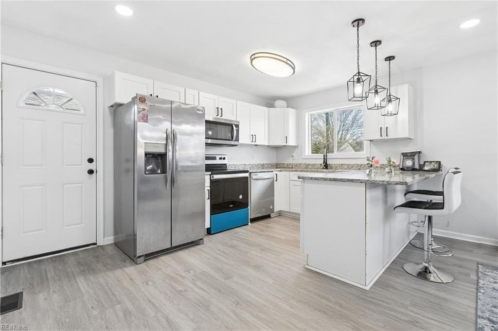 622 Pennsylvania Ave - Photo 4 of 22