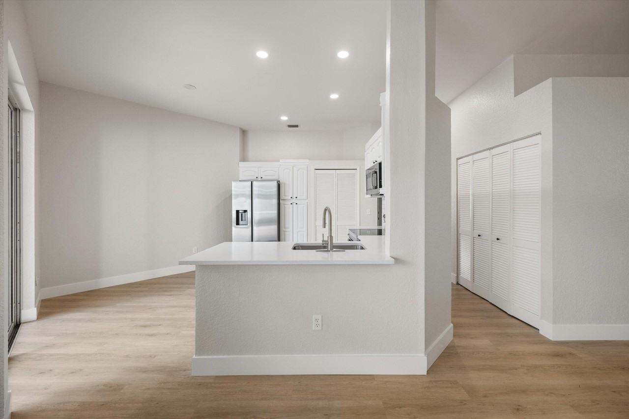 1170 Aviary Rd - Photo 6 of 20