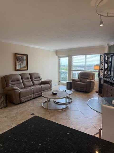 3700 Galt Ocean Dr Apt 612 - Photo 5 of 22