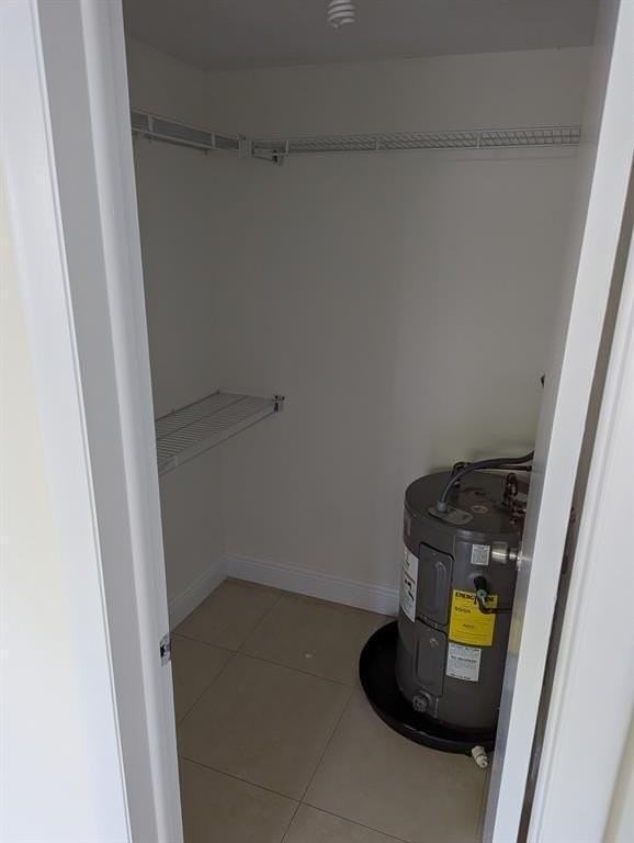 5220 Ne 14th Way Apt 2 - Photo 6 of 6