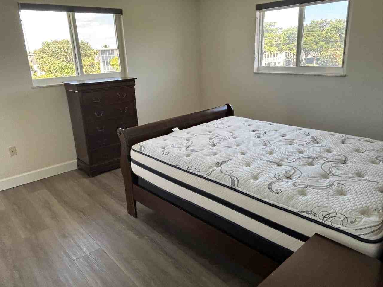 2668 Garden Dr N Apt 312 - Photo 7 of 11