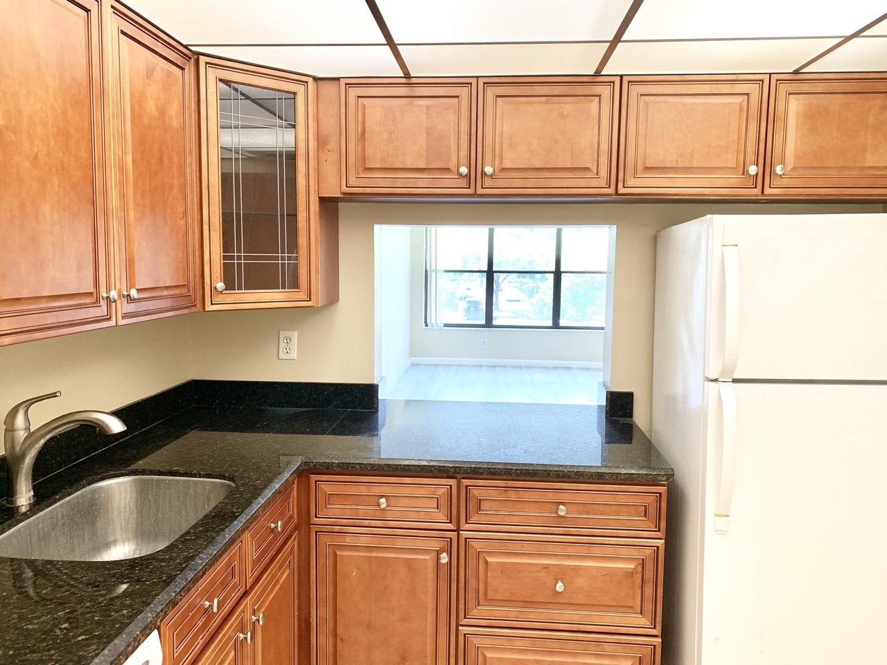 2312 S Cypress Bend Dr Apt 209 - Photo 3 of 50