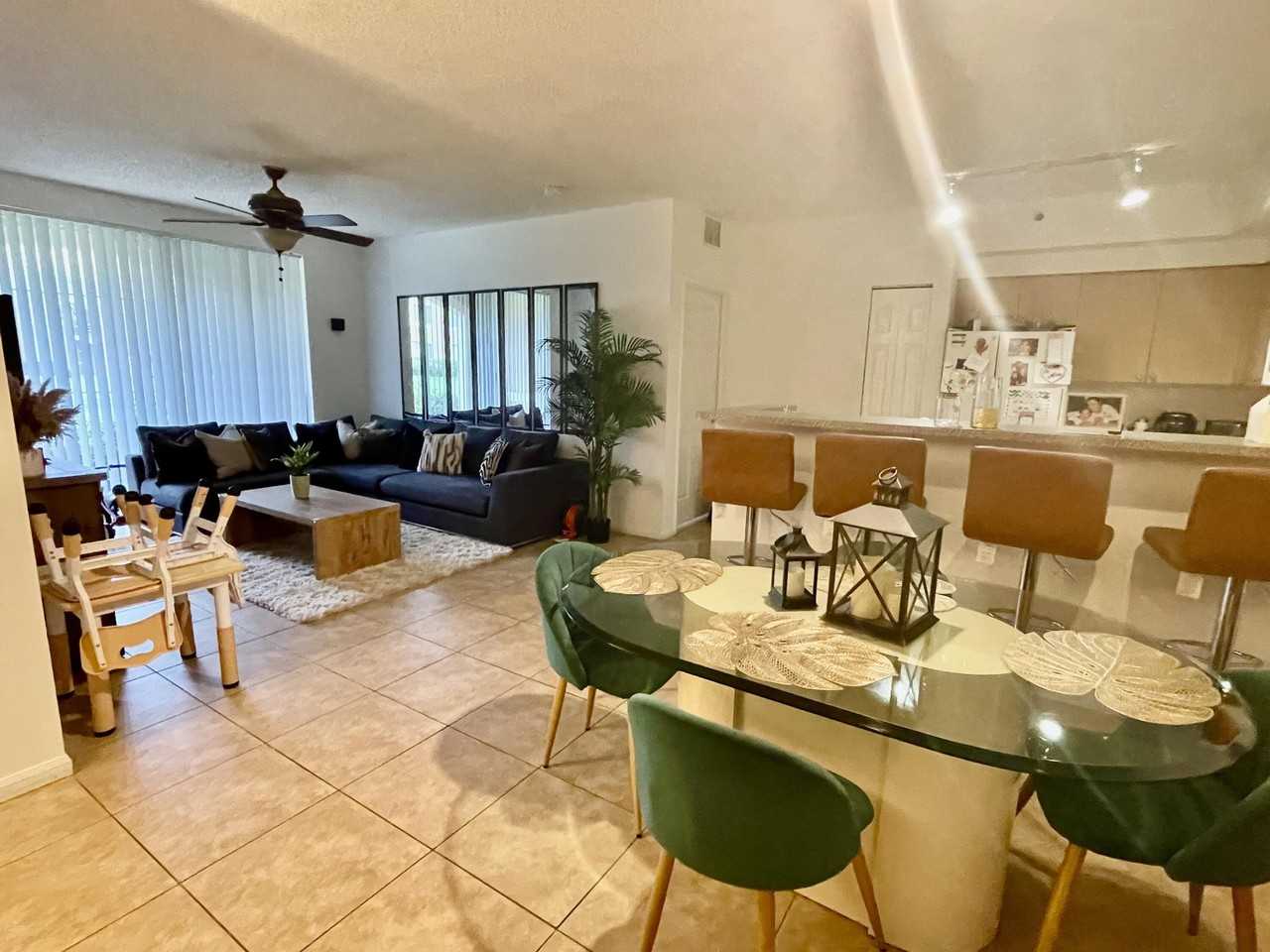 8010 N Nob Hill Rd Apt 106 - Photo 6 of 26