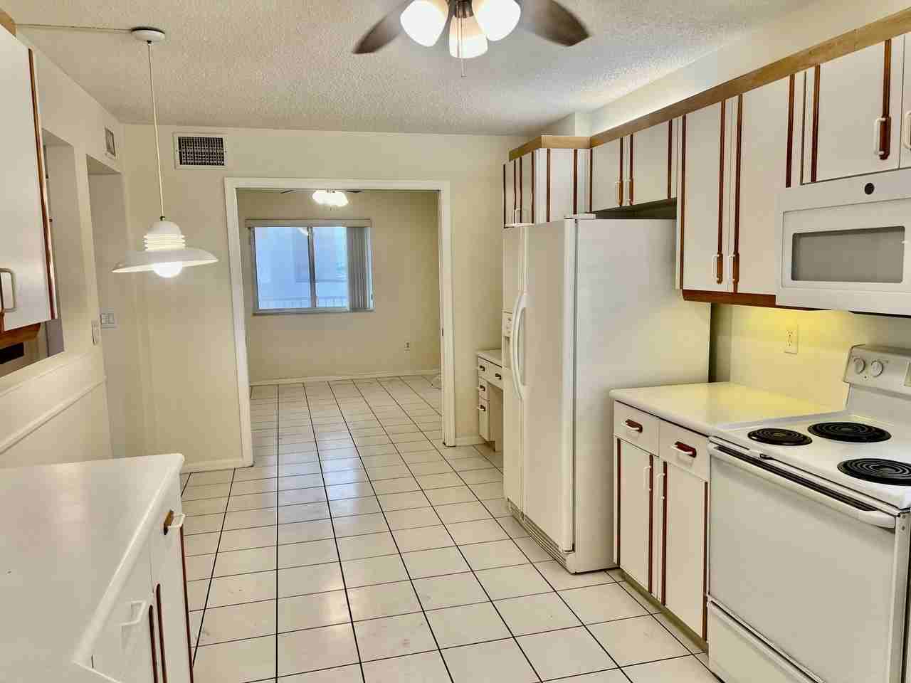 7843 Granville Dr - Photo 3 of 17