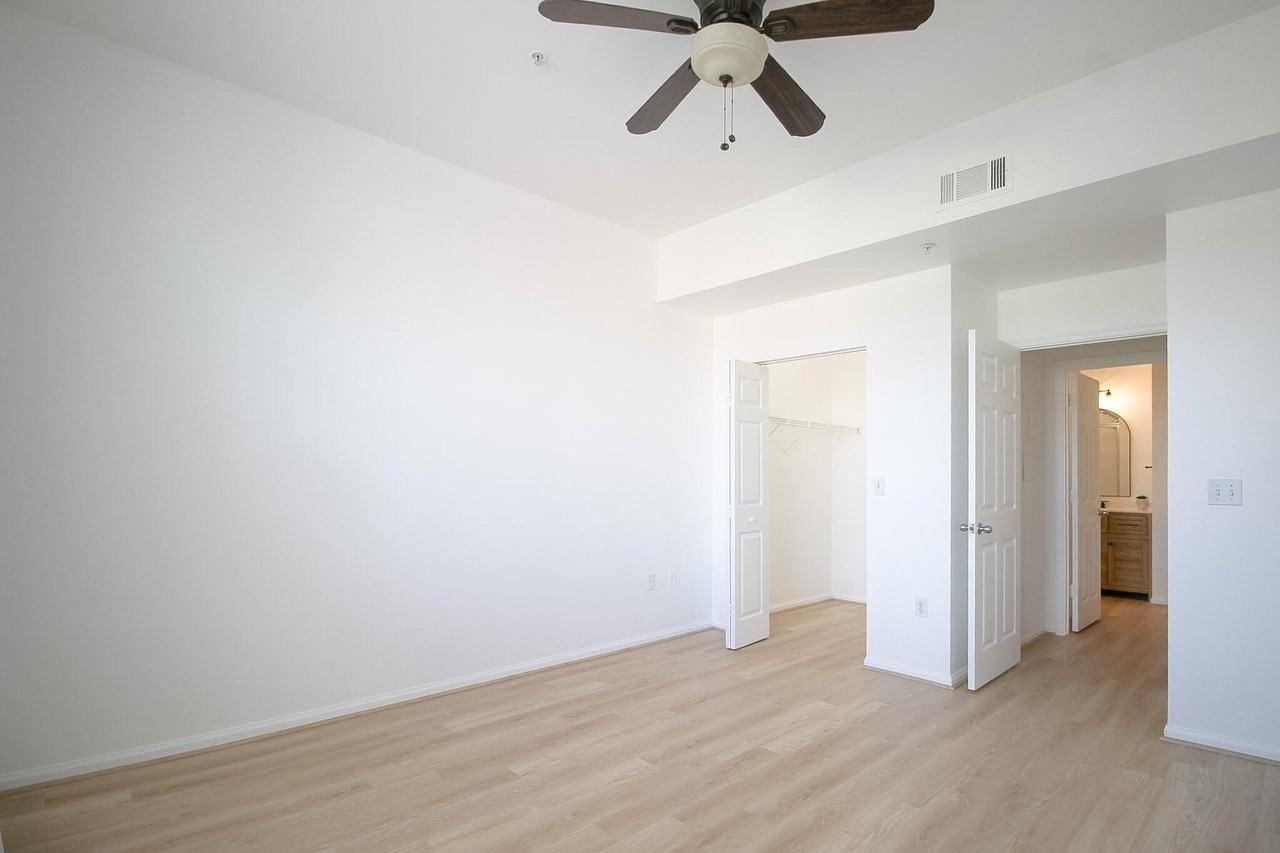 11730 Saint Andrews Pl Apt 306 - Photo 6 of 22