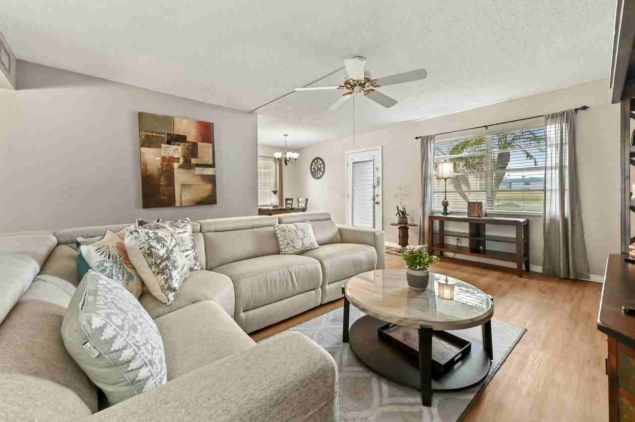 302 Capri H - Photo 6 of 36