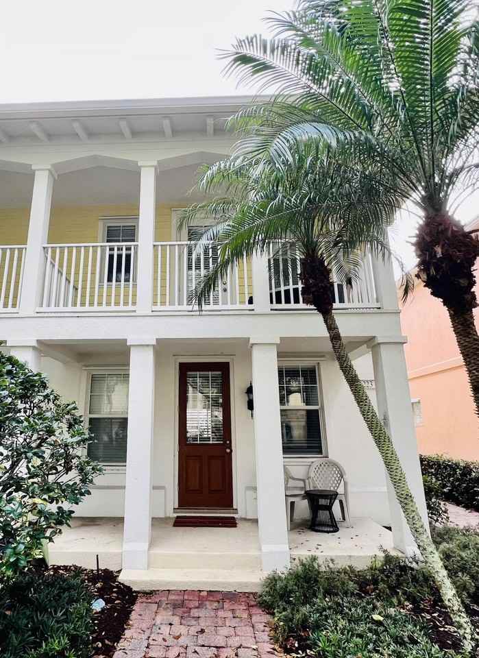 223 Soriano Dr - Photo 2 of 20