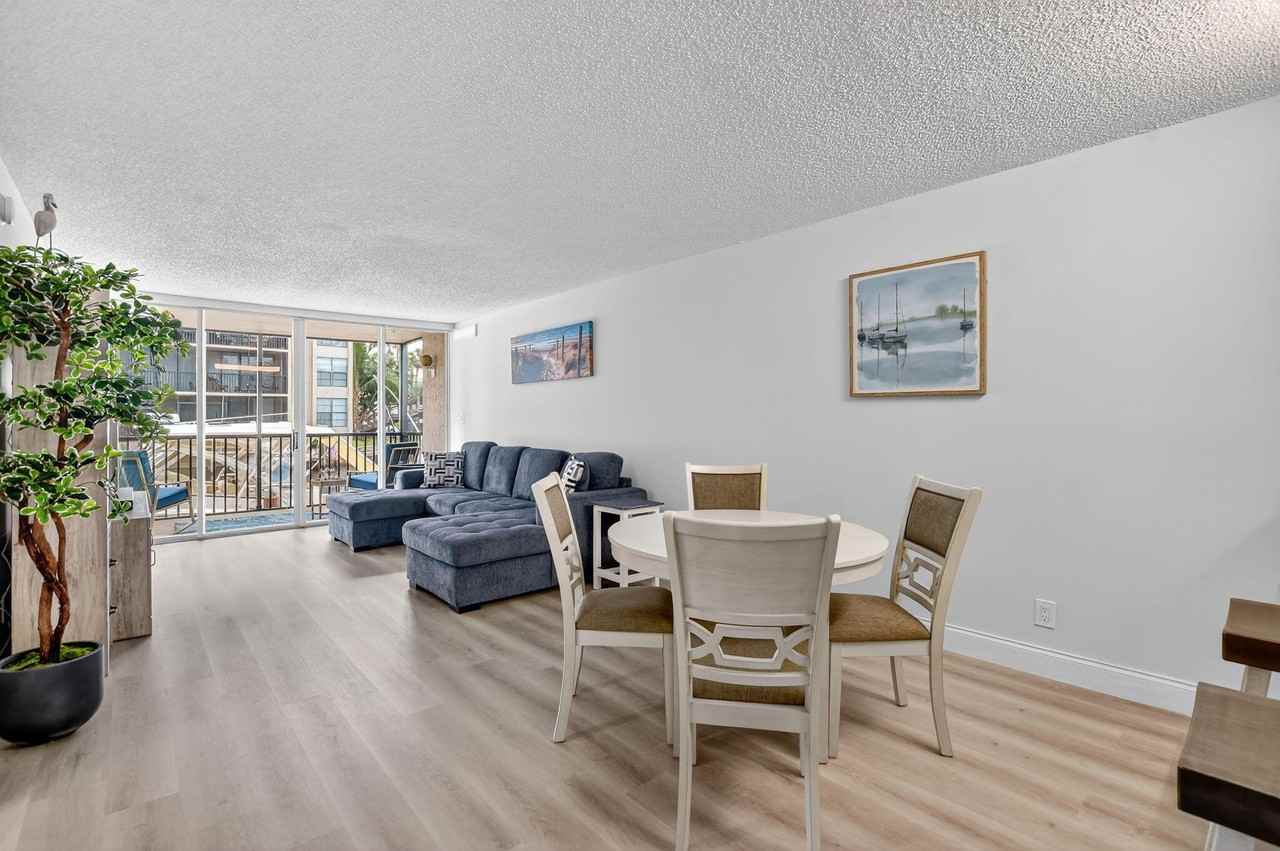 8 Royal Palm Way Unit 107 - Photo 6 of 50