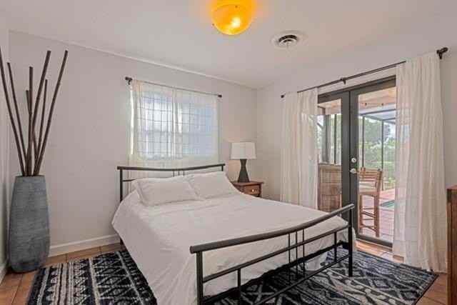 1311 Sw 56th Ave - Photo 6 of 31
