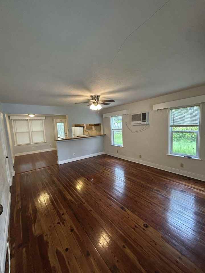 710 Se 16th St Unit A - Photo 4 of 16