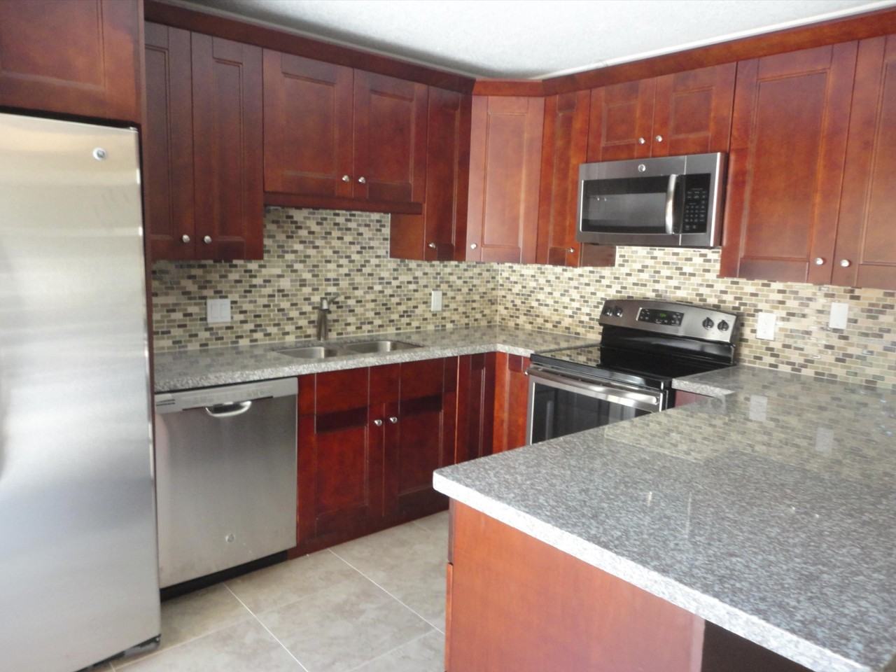 3010 San Clara Dr Unit 19-A - Photo 2 of 12