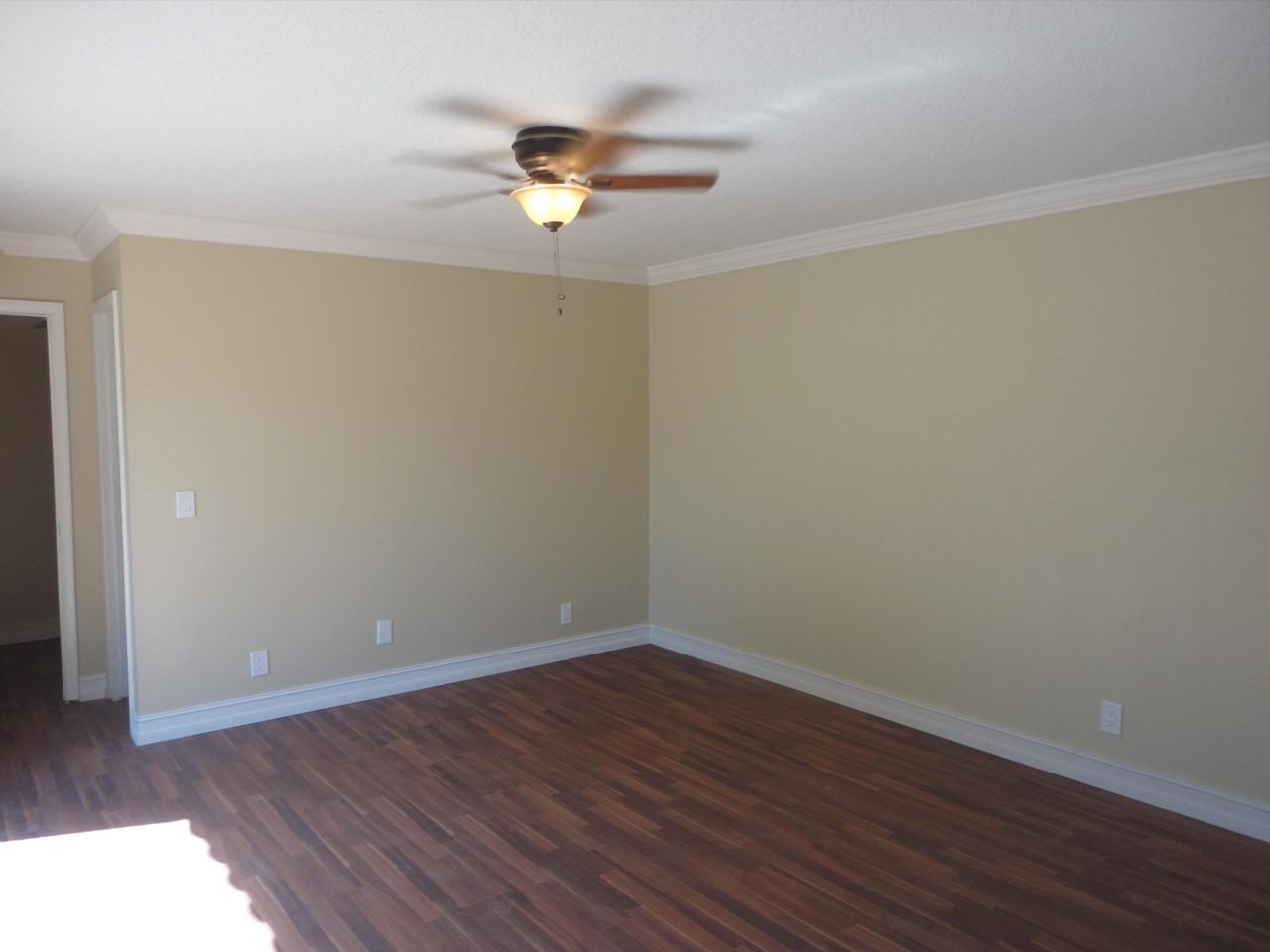 3010 San Clara Dr Unit 19-A - Photo 3 of 12