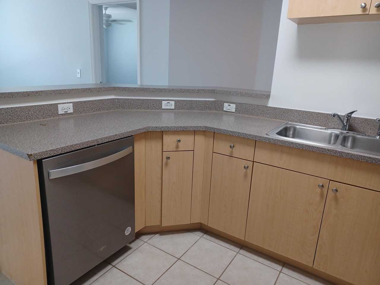 215 Villa Cir - Photo 2 of 27