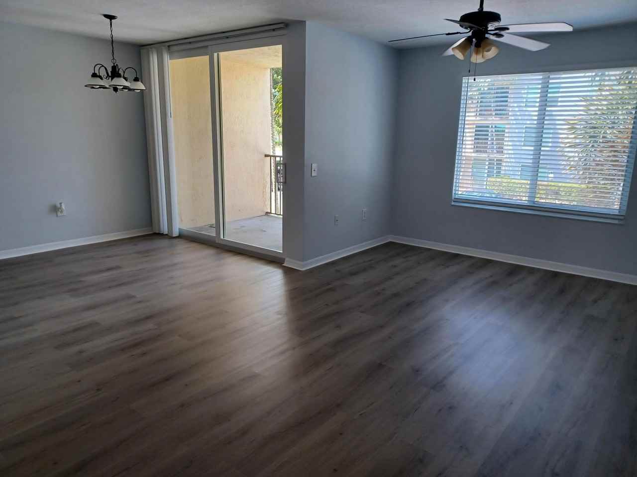 215 Villa Cir - Photo 5 of 27