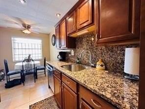 3099 Nw 48th Ave Apt 253 - Photo 2 of 30