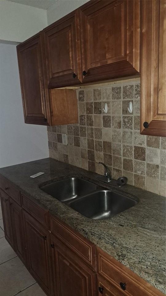 925 S K St Apt 4 - Photo 4 of 12