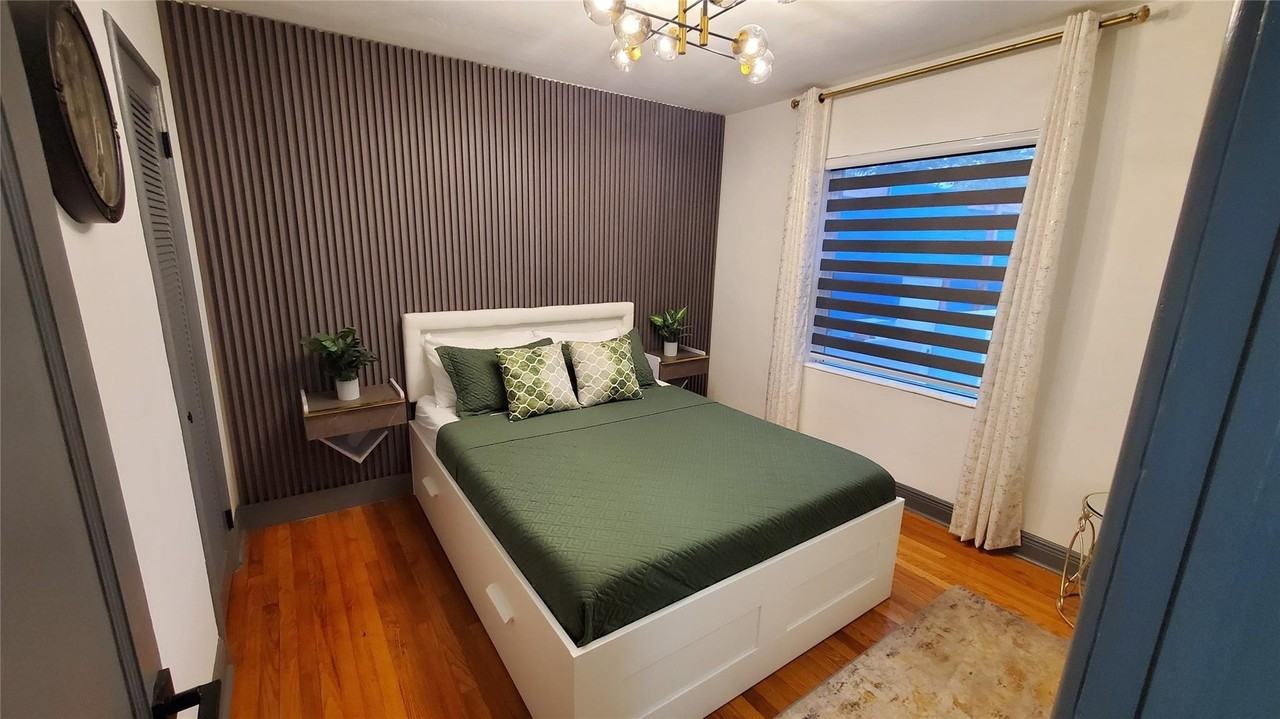 1548 Sw 28th Ave - Photo 7 of 15