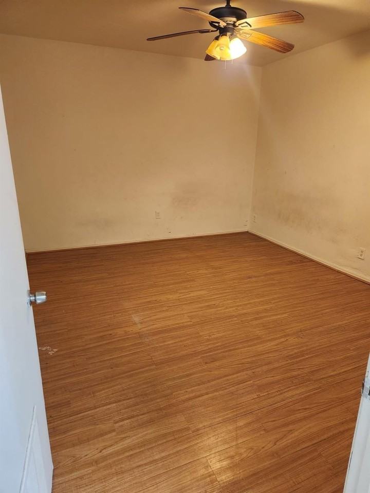 50 N Federal Hwy Apt 1 - Photo 4 of 26